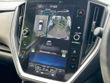 【マルチテレインモニター】車のフロントやサイドのカメラ画像を同時にモニター表示することで、悪路や狭い道を走行時でも周囲の状況確認ができ安心!本格SUVにうれしい装備です♪