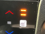 【シートヒーター】寒い日に重宝するシートヒーター!エアコンより早く温まってくれるので寒がりの人も安心ですね♪エアコンの温風は乾燥するから苦手、という方にもをおすすめです。
