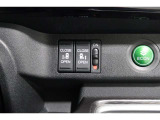◆◆両側電動スライドドア!!荷物で手が塞がる時など簡単にドアの開閉が出来ます!何より力いらずで開閉OK!女性やお年寄りにも優しい♪電動機能はOFFにもできますから元気なお子様の駆け出しも安心!
