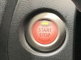 【プッシュ式エンジン】プッシュ式エンジンスタートでブレーキを踏んでボタンを押すだけでエンジン始動がスムーズ!!鍵をカバンに入れているだけでエンジンの始動が可能★とても便利な機能です