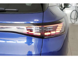 LEDテールランプの為、後続車からの視認性を高めています。