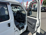 4WD/本州仕入れ/バックカメラ/ETC/地デジTVナビ/スペアキー/フルフラットシート/事業用ローン取扱い/両側スライドドア/取扱説明書