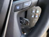 全車速追従機能付きレーダークルーズコントロールの操作はこのレバーで行います。