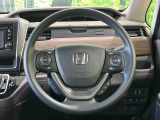 【ステアリングスイッチ】運転中、前方から目線をそらすことなく、オーディオ等の操作が可能な便利機能!安心&快適なドライブを演出してくれます♪