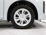タイヤサイズは、165/65/R14です。