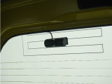 ◆リアにもドライブレコーダーを装備しております◆映像・音声などを記録する自動車用の装置です。もしもの事故の際の記録はもちろん、旅行の際の思い出としてドライブの映像を楽しむことができます。