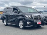 当店は最新鋭の設備を完備した大型工場併設店です☆車検・点検などオーナー様の信頼を得られるよう日々整備士達は努力を欠かしません。ハイブリッドに関する知識や診断機など確りご用意し安心をお届けします☆
