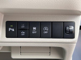 [リヤパーキングセンサー&デュアルセンサー&ESP&アイドリングストップ&ヘッドライトレベリング]運転席右側にて操作可能です◎