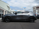 MAZDA3ファストバック 1.8 XD ドライブ エディション 4WD 