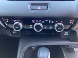 運転席・助手席にはシートヒーター付き。寒い冬には嬉しい機能です!