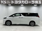 後席ガラスにフィルムが貼られております!直射日光の緩和とプライバシー保護にも役立ちます!