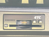 【ETC】高速道路の料金所をストレスなく通過!話題のスポットやサービスエリアに多い「スマートIC」利用時は必須のアイテムです。当店でセットアップを実施、ご納車当日からすぐにご利用いただけます!