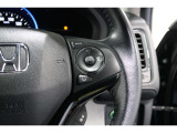 Hondaセンシングの機能のひとつ、アダプティブクルーズコントロール付!アクセルから足を離しても設定したスピードと前車との車間を保ち走行してくれます!車線維持もアシスト☆高速道路で疲労軽減ですね☆