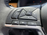 ステアリングに装備されたスイッチで運転中でも楽に音量の操作が可能です♪♪慣れると目線をそらさずに行えますので安全です♪♪
