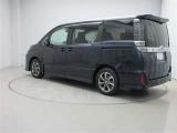 トヨタ認定検査員によるチェック「車両検査証」でお車の状態をお伝え、購入後も安心「ロングラン保証」、安心安全のトヨタ認定中古車ライトです