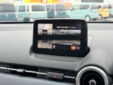 バックモニターもついているので、バック駐車も安心です♪