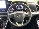 【純正革巻きステアリング】上質な革を使用することで、手にしっかり馴染みとても運転しやすいハンドルです♪