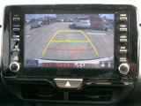 バックモニター付きですので、日常の駐車はもちろん、人や障害物などを映像で確認できるので安心です!(補助装置になりますので、目視でもご確認ください)