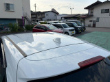 中古車という商品の特性ルーフには子キズや塗装しみ細かな凹み等があります