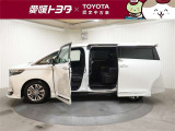 室内外はもちろん、シートを外してニオイの元となるフロアカーペットまで消臭・除菌を実施。中古車を気持ちよくお乗りいただけるクリーニングサービスです。詳細は販売店スタッフまでおたずねください。