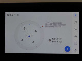 ディスプレイオーディオを装備。スマホとクルマをつなぐことで、これまでのナビに加えて、いろんなサービスが楽しめます