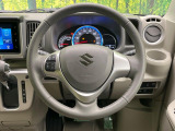 【純正革巻きステアリング】上質な革を使用することで、手にしっかり馴染みとても運転しやすいハンドルです♪