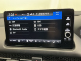 AVメニューはご覧の通り、様々なコンテンツに対応、ドライブを楽しく演出できます。詳しくはスタッフへお尋ねください