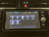 いまや必須装備「ナビゲーション」搭載!知らない場所にスイスイッとドライブ。もう、これなしではハンドルを握れませんね!でも運転中の操作は危険ですのでご注意ですね☆
