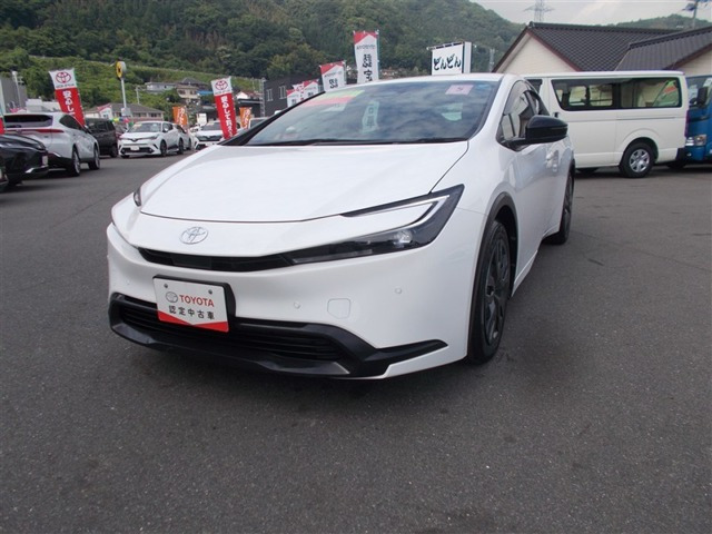 トヨタ プリウス 