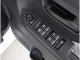 SUBARU認定U-Carはお客様に気持ちよくお乗りいただくために、独自のクリーニング基準を設定し内装から外装、エンジンルームに至るまでしっかりクリーニングをしておりますので快適にお乗りいただけます。