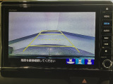 【バックカメラ】運転が苦手な方も車庫入れラクラクです!ギアをリバースに入れれば自動的に切り換わりますので、面倒な操作は不要です♪狭い駐車場もお車を傷つけず安心ですね!
