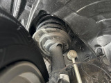 お車を安心してお乗りいただく為には、足回りの定期点検が欠かせません。サービスサポート(有償保証)では無料点検もご提供しており、安心のカーライフをお過ごしいただけるサポート体制が整っています。