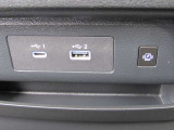 メーカーナビ フルセグTV Bluetooth対応 USB端子タイプA・タイプC HDMI端子★携帯電話にダウンロードした音楽が車内でも楽しめます。ハンズフリー通話も可能です!