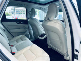 ◆LIBERALAは、輸入車選びの新たなスタイルを提案するインポート・セレクト・ブランドです。オーナー様となる方がクルマから直接感じる感性を第一にした、最良の一台との出会いをコーディネートいたします。