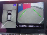 上からの視点で狭い駐車場への駐車などに役立つアラウンドビューモニターです♪