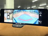 【360&deg;ビューモニター】専用のカメラにより、上から見下ろしたような視点で360度クルマの周囲を確認することができます☆死角部分も確認しやすく、狭い場所での切り返しや駐車もスムーズに行えます。