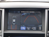 アラウンドビュ-モニタ-はクルマの真上から見ているかのような映像によって、周囲の状況を知ることで、駐車を容易に行うための支援技術です。