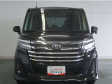 小型車だけどカッコイイ!お手頃価格で入庫しました。