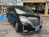 セレナ 2.0 ハイウェイスターV 4WD プロパイロット 純正10型ナビTV アラウンド