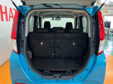 簡単な荷物が載せられるトランクルーム