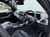 BMW専門のメカニックが、100項目にも上るポイントを徹底的にチェック。交換基準に達した部品があれば、弊社負担にて交換後、お客様へご納車致します。