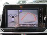 アラウンドビューモニター!空から見下ろしているかのような映像を映し出します。駐車時には安心ですよね♪