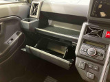 弊社では、お車を納車してからが本当のお付き合いのスタートだと思っています。お客様に頼りにされる「お店」を目指しています!