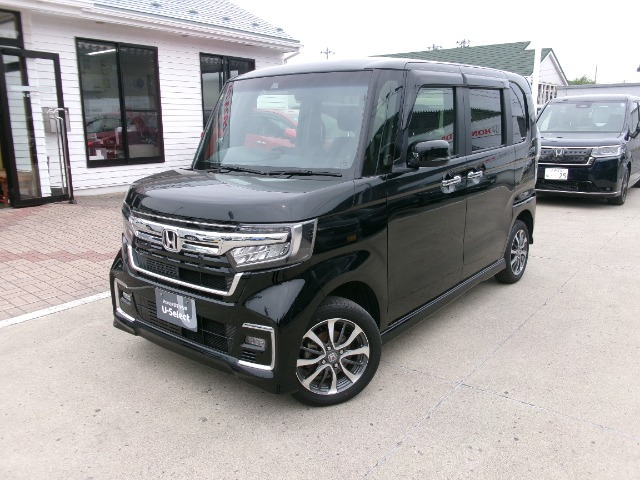 ホンダ N-BOXカスタム 