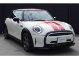 MINI正規販売店のお車は、全てのお車にMINI認定中古車保証書が発行されます。保障約款もございますので保障内容が明確でございます。お客様にご安心してお乗り頂けますよう、全力でお客様をサポート致します。