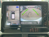 アラウンドビューモニターは4方のカメラで真上から車を見たようにモニターで確認ができる日産の自慢の装備です。是非実際の車で体感してみてください。