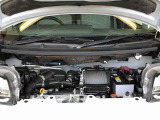 エンジンルームリフレッシュ済!弊社のサービスマンがしっかり点検整備致します。納車時には点検記録簿もご確認頂けます。