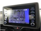 ディスプレイオーディオを装備。スマホとクルマをつなぐことで、これまでのナビに加えて、いろんなサービスが楽しめます。
