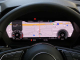 ■バーチャルコックピット■先進技術のバーチャルコクピット。運転姿勢を崩さず車載コンピューターからナビまで直感的に操作が可能になりました。