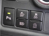 ◆障害物センサー◆車庫入れの時などに近くに障害物がある場合、障害物までの距離を音で知らせてくれます。